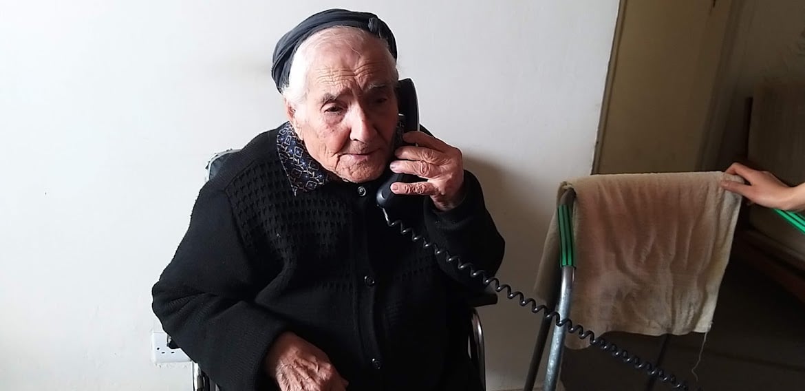 Επίσκεψη Δημάρχου Λευκονοίκου στην κ. Χρυστάλλα Α. Κουρή, 102 ετών